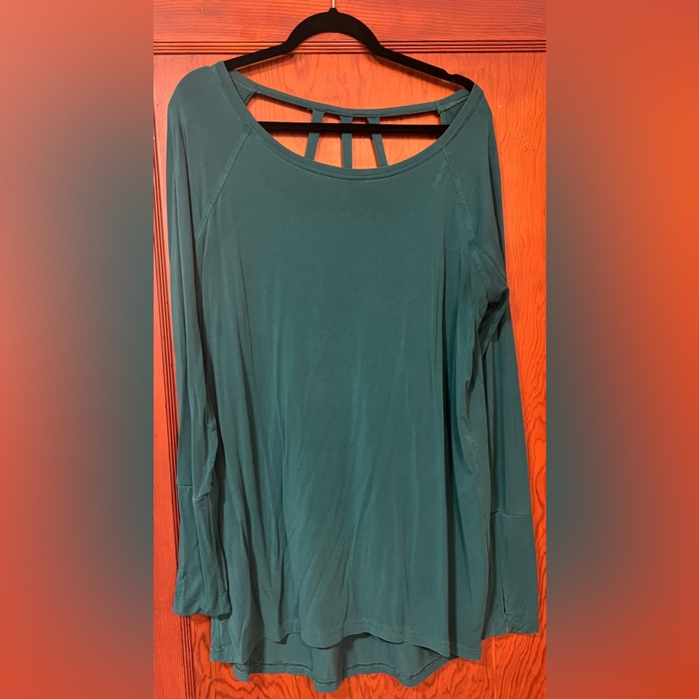 Women's Zobha Teal Long Sleeve Top
XL